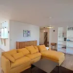 Istanbul - Grand Appartement En Duplex