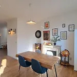 Istanbul - Grand Appartement En Duplex